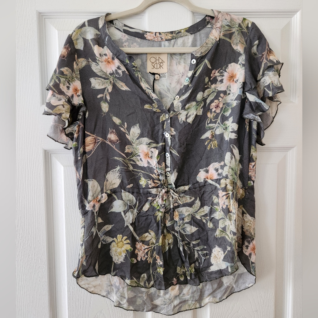 Nwt Chaser Floral Layered Ruffle Sleeve Cinched Waste Blouse